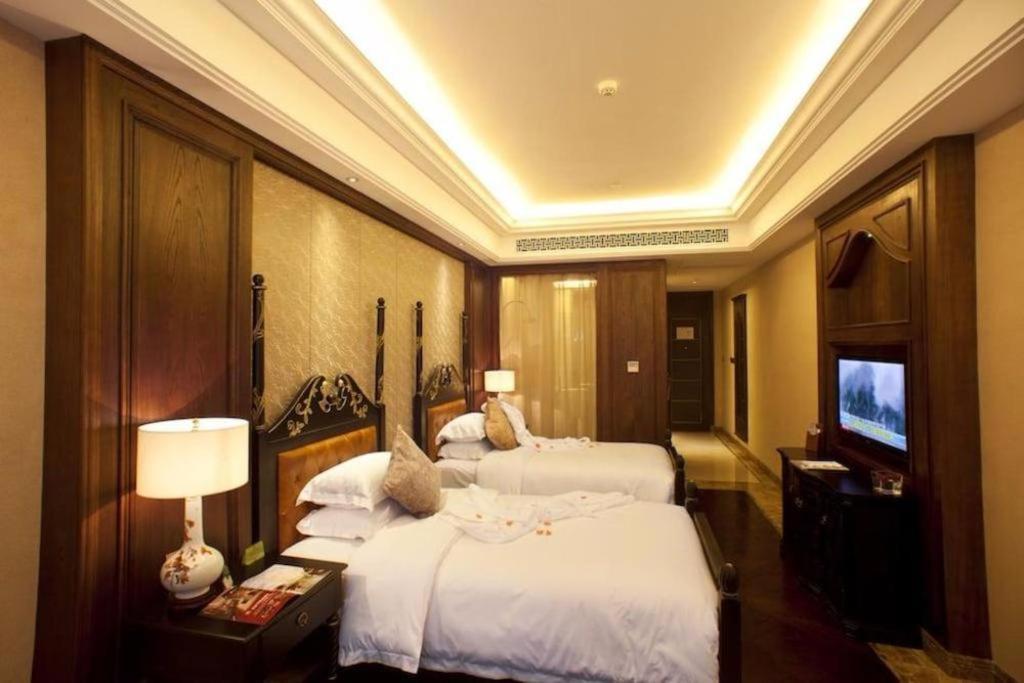 ด็อคไซด์ บูทีก โฮเต็ล Hotel อูเจิ้น ภายนอก รูปภาพ