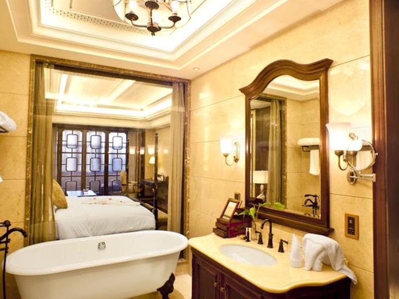 ด็อคไซด์ บูทีก โฮเต็ล Hotel อูเจิ้น ภายนอก รูปภาพ